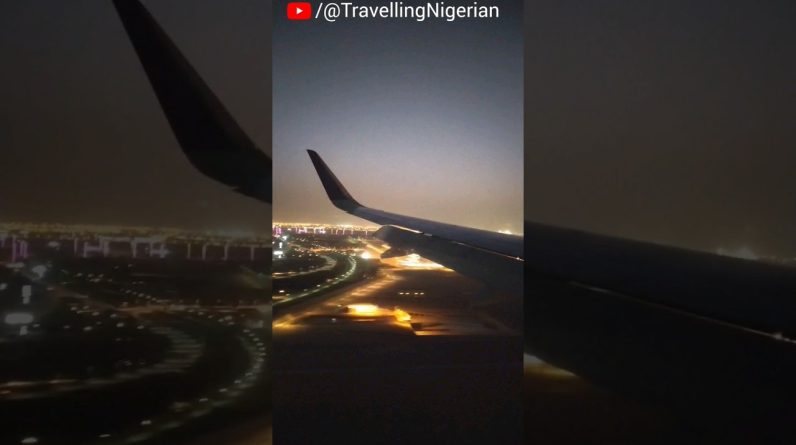 Night landing in Doha!💫 #travel #qatarairways #short