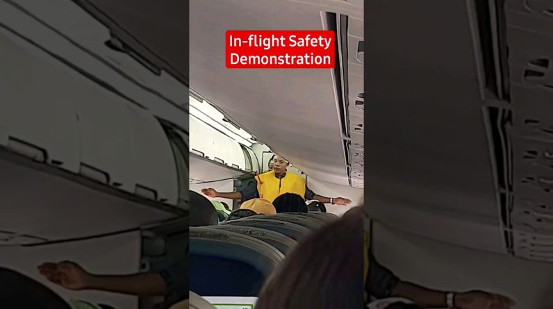 ATR 72-600 In-flight Safety Demonstration #atr72 #flightattendant